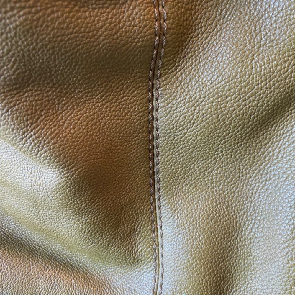 ❌SOLD❌ Vintage Michael Kors Avocado Green Olive Leather Handbag / Chunky Bag - Picture 12 of 13